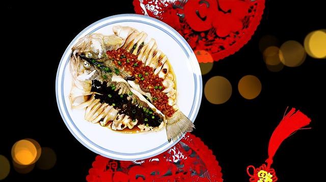 烤鱼用什么鱼最好，什么鱼做烤鱼好吃（错过了就要等一年）