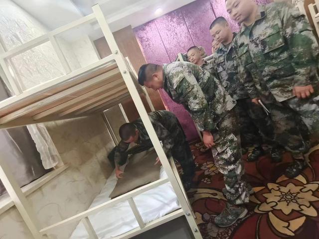 政治条件兵是指什么，政治条件兵是做什么的（助力“准新兵”走好入营第一步）