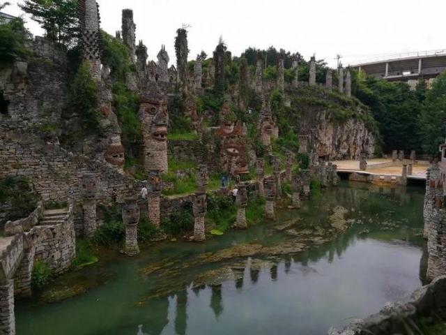 贵州旅游地图全图，贵州旅游地图全图高清版本（贵阳近郊最适合自驾旅游景点推荐）