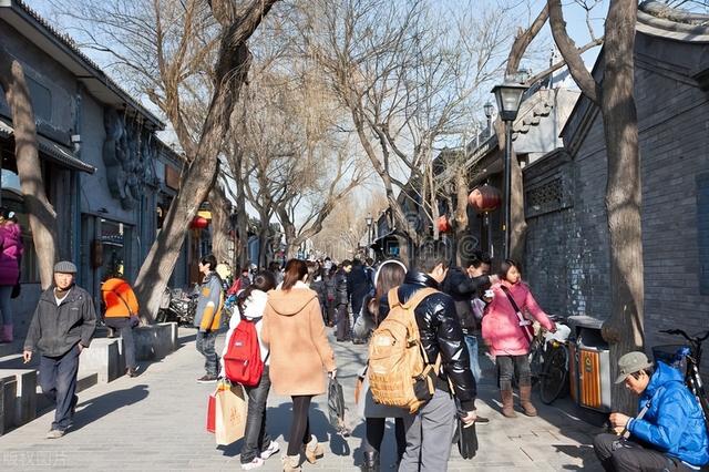 南锣鼓巷经典游玩路线和沿路景点攻略，体验北京的历史文化与生活