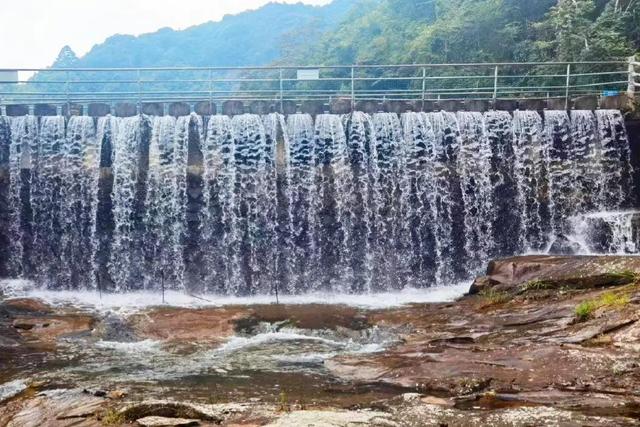 中国最宽的瀑布，中国最宽的瀑布是什么（位于广州从化区——千泷沟大瀑布）