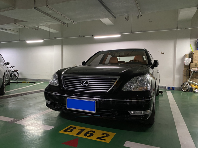 trc关闭怎么打开，雷克萨斯estrc关闭怎么打开（试驾16年车龄的雷克萨斯LS430）