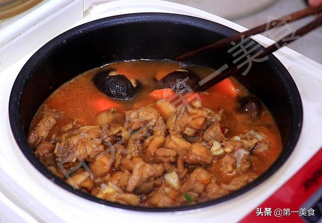 闷饭的家常做法，闷饭的家常做法窍门（只用一个电饭锅）