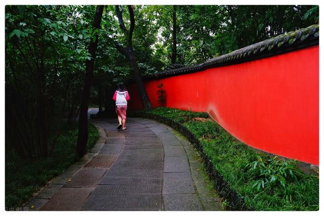 成都网红打卡景点，成都网红打卡景点推荐（这6个地方一定不可错过）