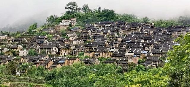 广东省内旅游景点，广东省内旅游有哪些好玩的景点（广东最值得去的十大景点）