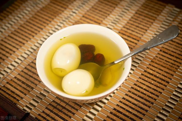 三月三的风俗有哪些，三月三有什么风俗活动（农村老人直言“三月三要出门”）