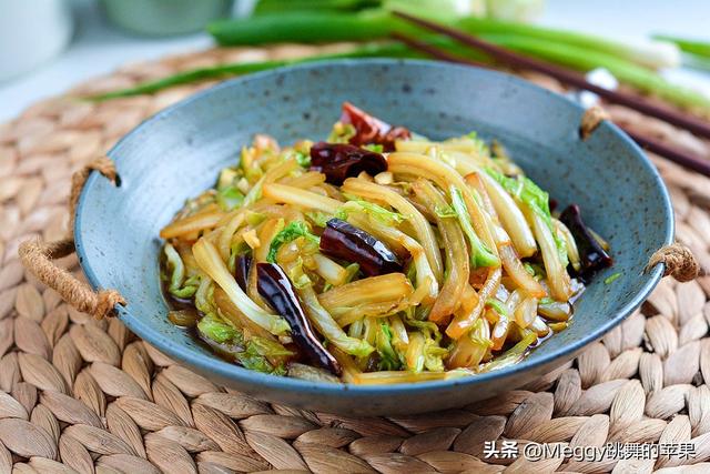 食堂小炒菜谱1000大全，学校食堂炒菜菜谱（端上桌全是抢手菜）