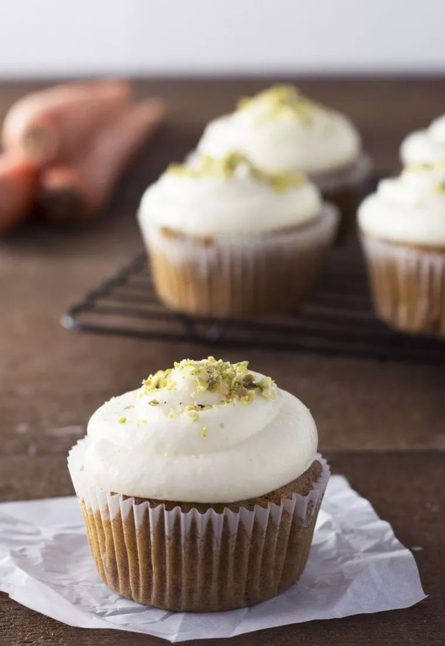 慕斯和奶油的区别，慕斯和奶油有什么区别啊（爆好吃的慕斯蛋糕制作方法）