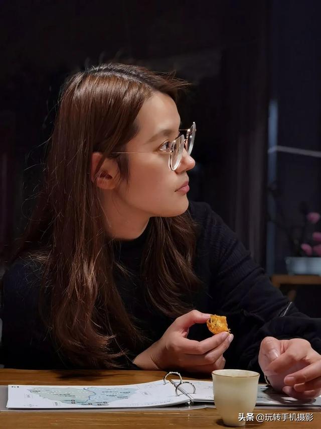 ins黑色系列意境背景图，ins高级质感背景图黑色（糟糕的背景是如何毁掉一张人像摄影作品的）