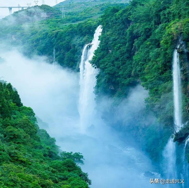 马岭河峡谷风景区，贵州兴义马岭河峡谷旅游攻略（兴义马岭河峡谷百瀑竞流）