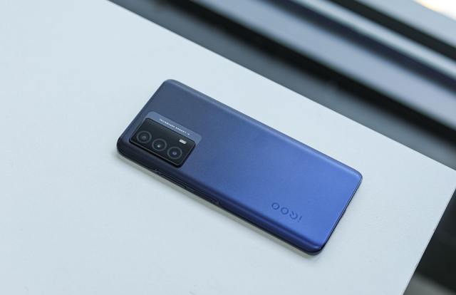 2021年“最佳”千元手机，目前这六款榜上有名，为你省下不少钱