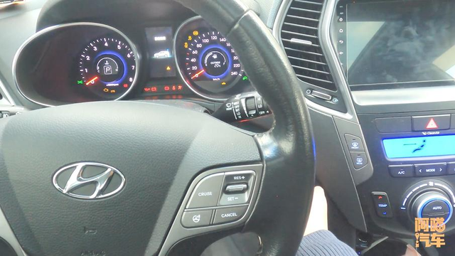 汽车没电怎么搭电，汽车电瓶没电了怎么搭电（车子没电了如何搭电启动）