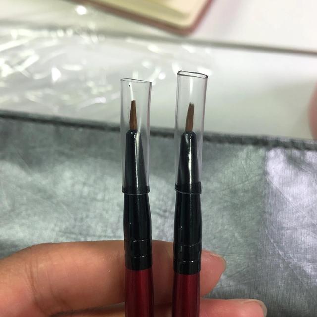 化妆初学者必备化妆工具，化妆初学者必备化妆工具图片（学化妆第一课：化妆工具的认识）