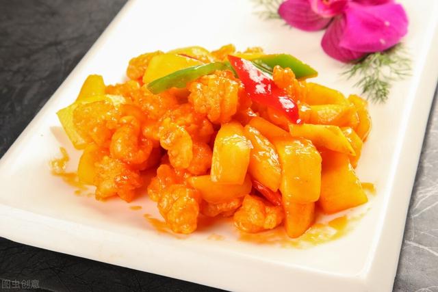 菠萝蜂蜜水怎么做，菠萝蜜熬水的方法（菠萝别再只当水果吃了）