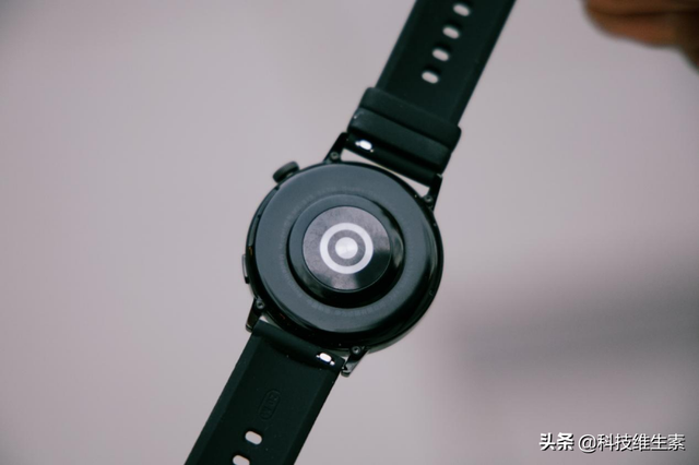 华为watchgt3，华为智能手表watch3和gt对比（细嗅蔷薇”：华为WATCH）