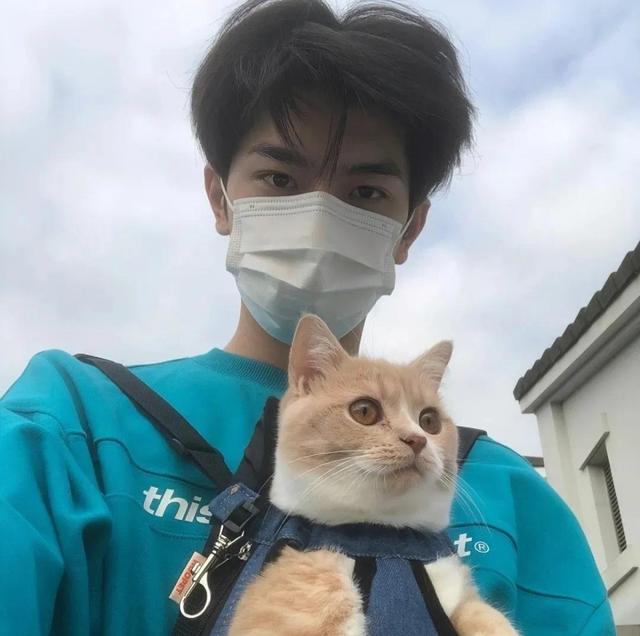 12岁男生照片，十二：男生头像微信（这个世界的温柔来自于你的强大）