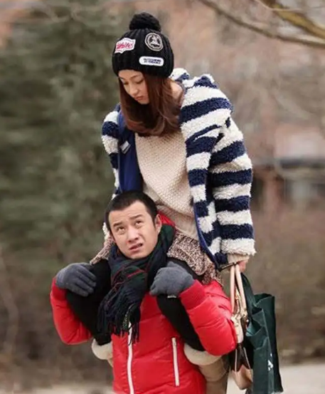 姚笛现状如何，身材高挑气质十足（姚笛：和文章当街拥吻）