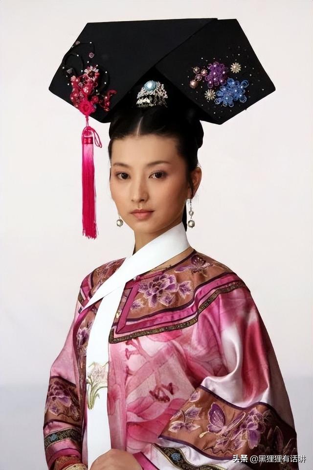 清朝皇帝嫔妃的等级怎么划分的,清朝的嫔妃等级表(看甄嬛传娘娘们结束