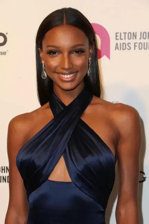 世界美女排行榜，世界美女排行前50名（Nancy亚洲第一）