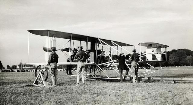 自行车的构造，自行车的构造图解（自行车是怎样发明的）