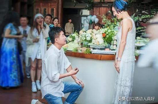 前妻的车站演员表，前妻的车站分集剧情简介（江珊与小9岁的靳东同居5年）