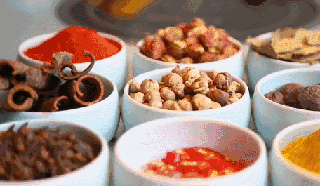 冬阴功汤的功效，冬阴功汤的功效与作用（那就在花都喝冬阴功解下瘾）