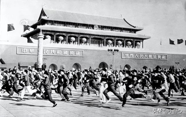 天安门属于哪个区，地安门属于北京哪个区（120年来天安门都发生过什么）