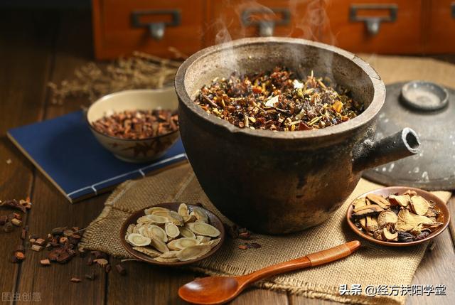 桂枝汤的功效，桂枝汤的功效作用与主治用量（详述桂枝汤的病机、原理及将息法）