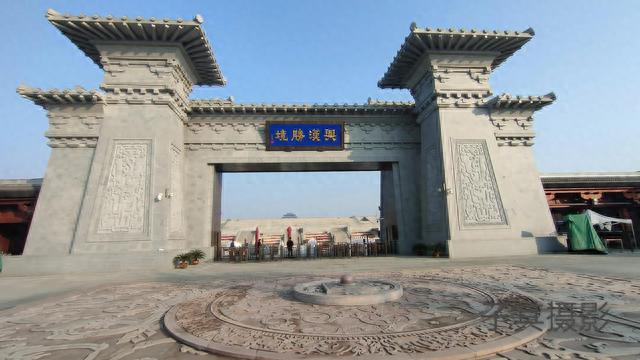 游汉中的“兴汉胜境”