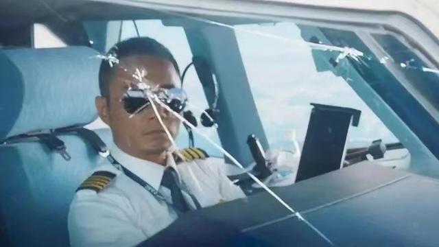 客机一般飞行高度是多少，民航飞行高度大概是多少米（也不敢从西藏上空飞过）