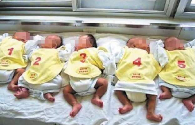 高龄产妇生孩子的风险有哪些，43岁生二胎的真实感受蒋勤勤（河北高龄孕妇产下五胞胎,五孩6岁荣登北京奥运会,母亲称后悔生下）