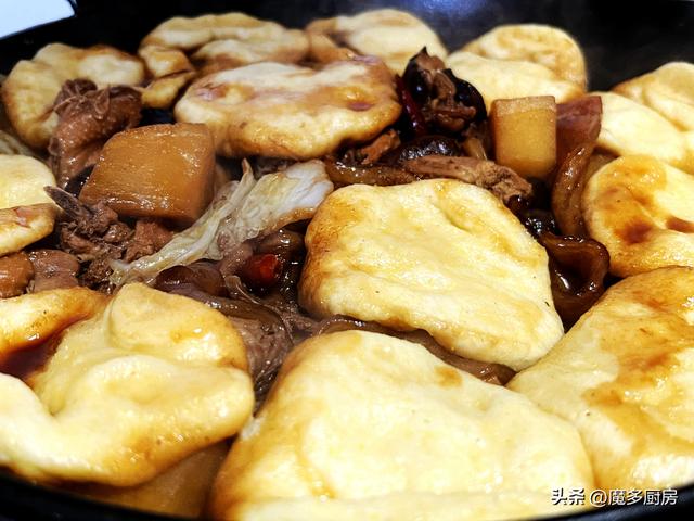 最简单的炖鸡汤方法，清炖鸡汤最简单的做法（热乎乎一大锅真香）