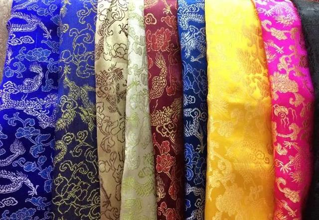 织物面料的分类有哪些，织物面料的分类有哪些图片（关于布料的基本干货）