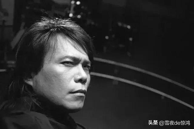 所有花都为你开，所有花都为你开是哪首歌的歌词（伍佰的《再度重相逢》是不是写错了）