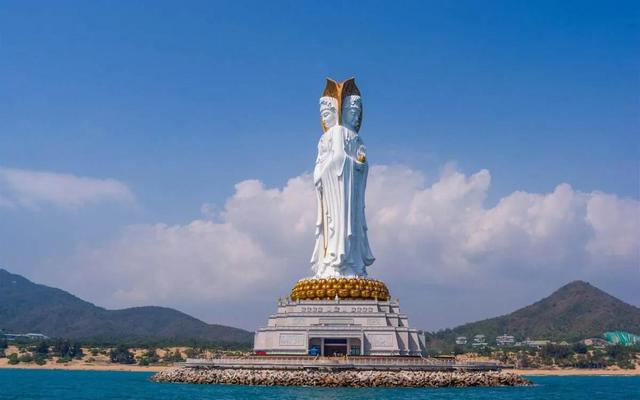 一个人穷游散心去哪好，一个人穷游散心去哪好秋冬（给你推荐6个地方）