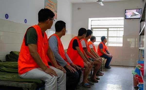 无犯罪证明上有违法记录吗（被关进）