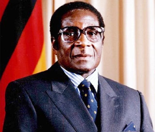 津巴布韦是哪个国家，有多少个人口（一个经济崩溃的非洲国家）