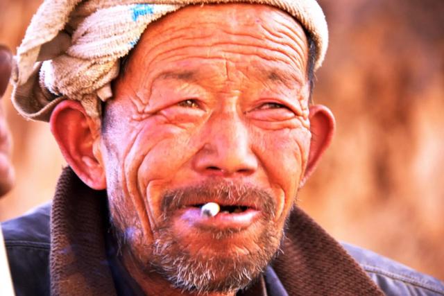 大马猴是什么意思，东北话大马猴是什么意思（古人常说：好男不娶红扶桑）