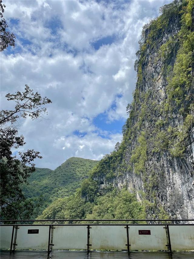 瑶/ins风背景图.，INS背景图全屏（是时候去桂西南来一趟“走心”之旅了）