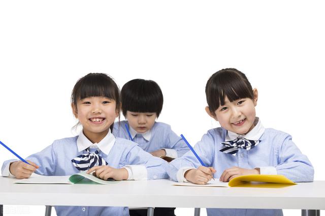 桌子的拼音怎么写，桌子的拼音（部编人教版二年级下册语文第二单元复习材料）