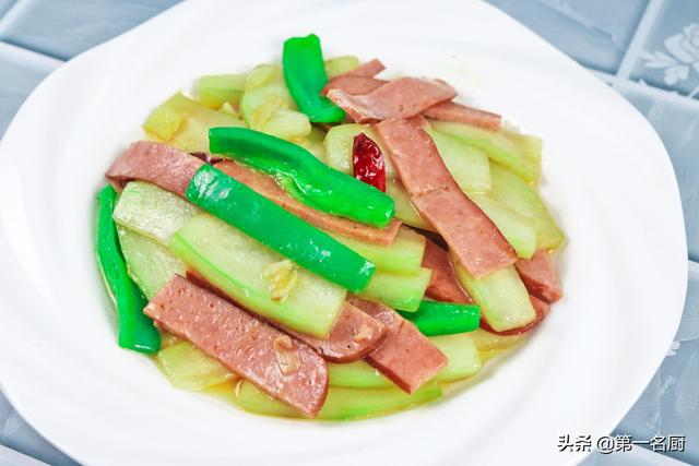 去湿的食物有哪些，清火祛湿的食物有哪些（冬瓜倒数第一）