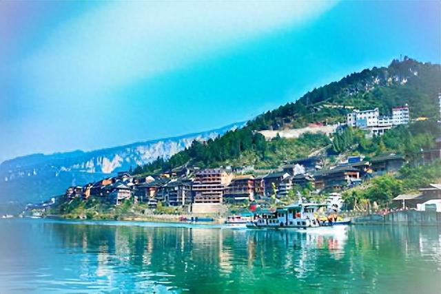 重庆乌江画廊旅游攻略，乌江画廊二日游（行程+景点+美食+路线）