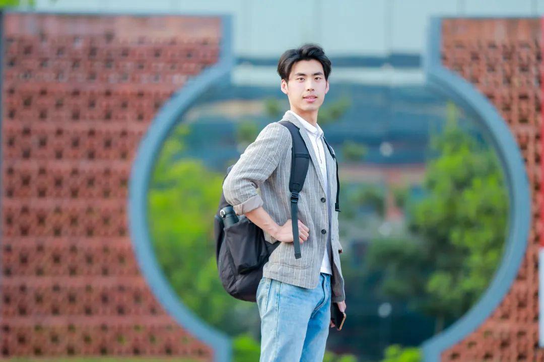 浙江大学主校区(浙江大学各个校区简介)