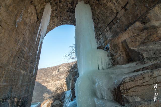 遥看瀑布挂前川的遥看是什么意思，遥看瀑布挂前川的遥是什么意思啊（已是悬崖百丈冰）