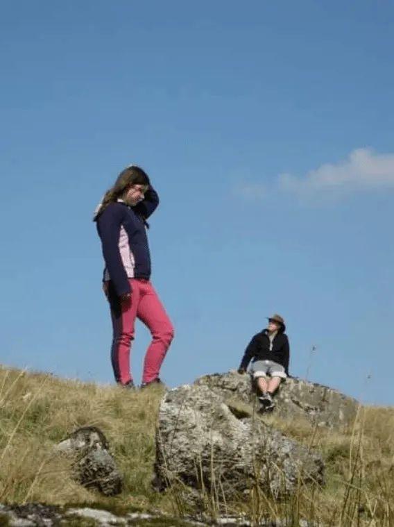 倒过来看很恶心的图，恐怖图片（这些迷惑性超强的错觉照片）