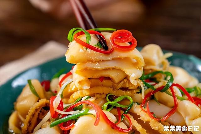 芥末鱿鱼的做法，芥末拌的烤鱿鱼怎么做（烫5秒就上桌，鲜嫩弹牙）