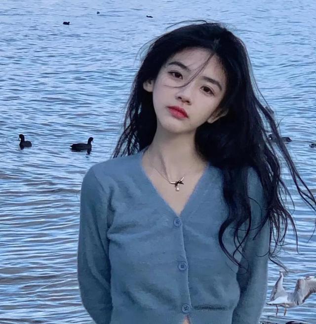 闺蜜头像两张分开的，真人闺蜜头像微信（分开）微信（女生头像/真人头像/闺蜜头像）