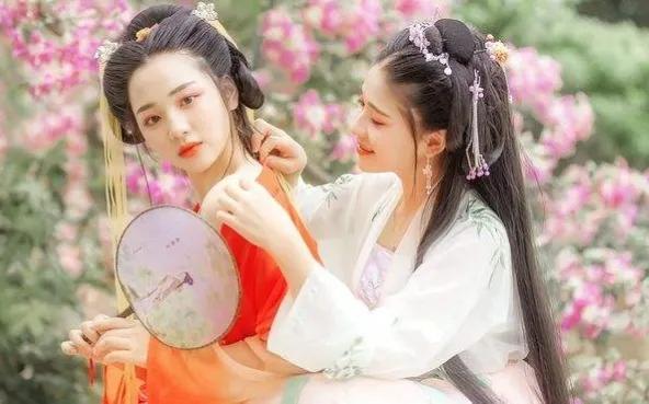 双生花，双生花电视剧（聊斋故事：双生花图片）