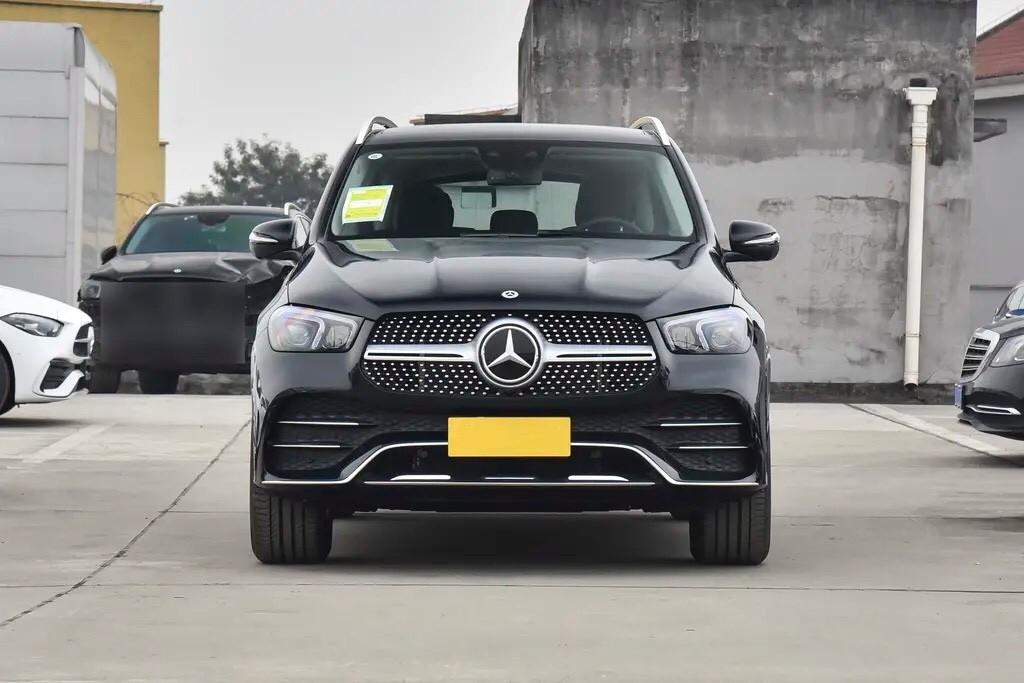 大奔suv(大奔驰suv价格)