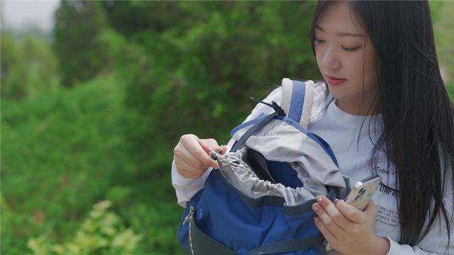 deuter双肩包，包好还是人好-DEUTER多特城市记忆双肩包